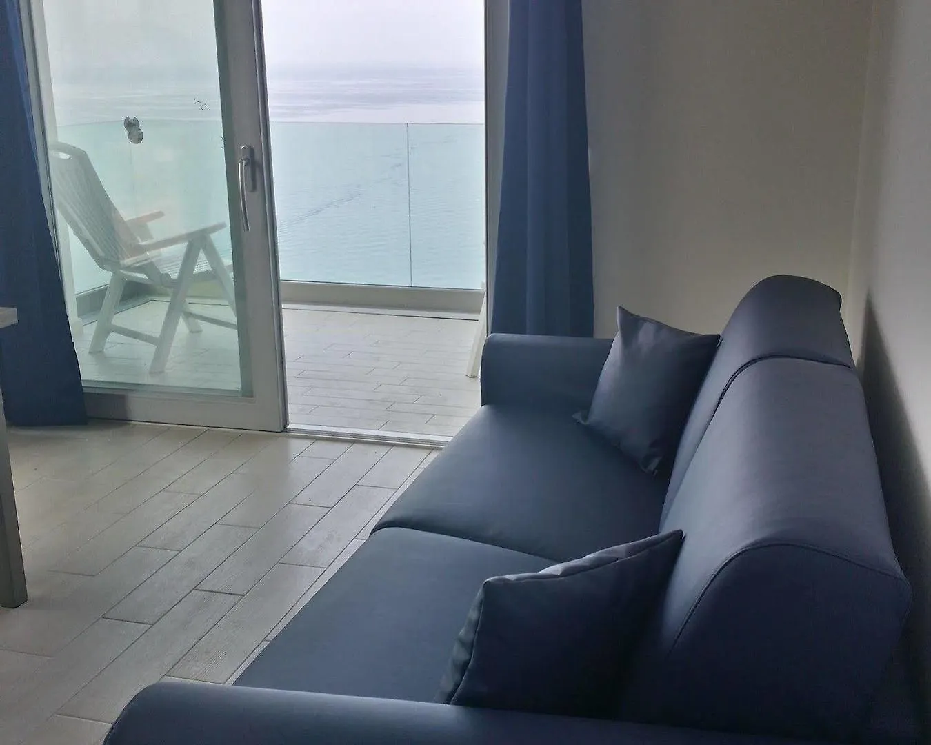 Aparthotel Residenza Miramare Castelsardo 2*,